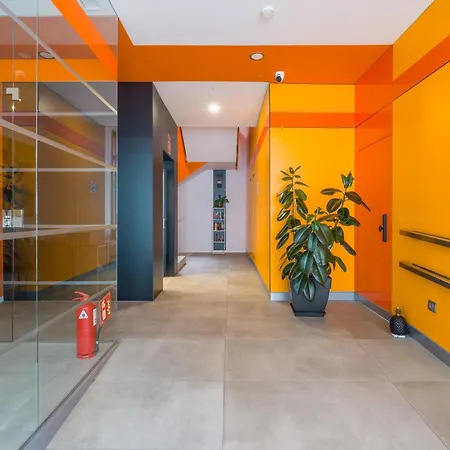 Apartment By Playa De Canteras
