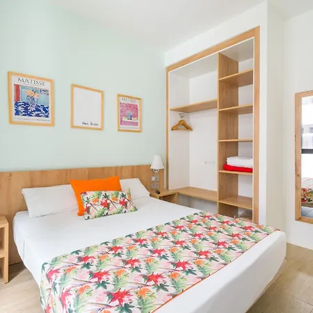 Apartment By Playa De Canteras *